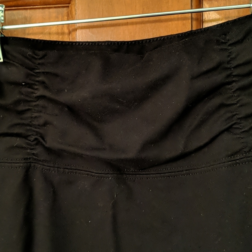 Skirt - Picture 2 of 3